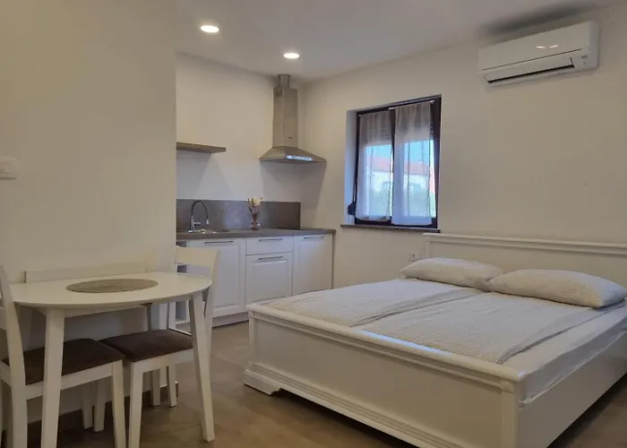 Apartman Narcisa N2 Umag